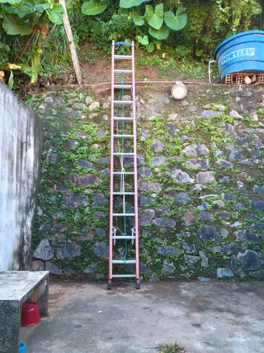 Escada de eletricista 8m