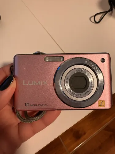 Câmera Digital Lumix DMC-FS62 Rosa