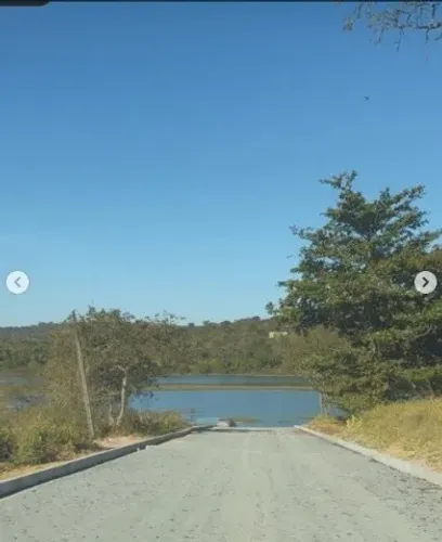 Lote no Corumbá IV com Vista para o Lago-Condomínio Fechado+Estrutura Pronta- Aceito carro