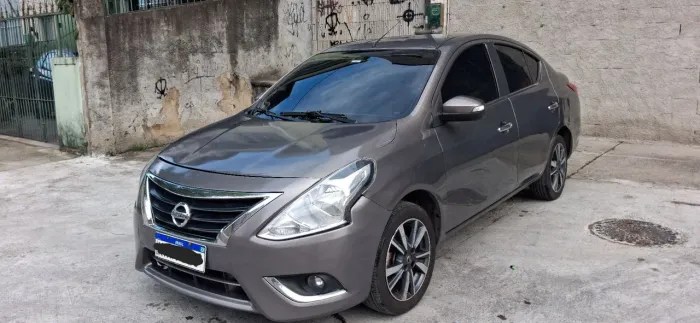 Nissan Versa SL 1.6 16V Flexstart 4P Aut. 2018