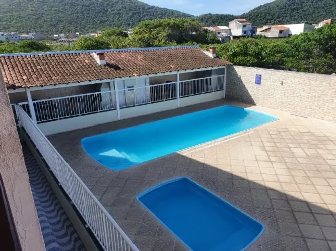 LINDO APT CONDOMINIO CABO FRIO PERÓ-PRAIAS, PISCINA, 2QTOS, C0ZINHA COMPLETA, NET-WI-FY
