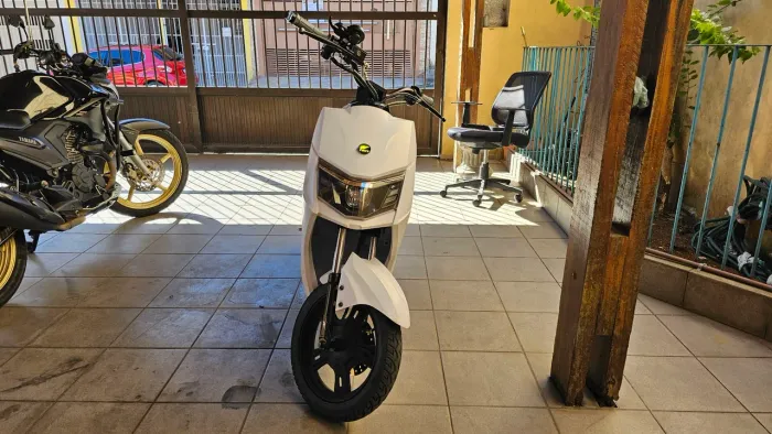 Scooter elétrica 1000w NXT Juna