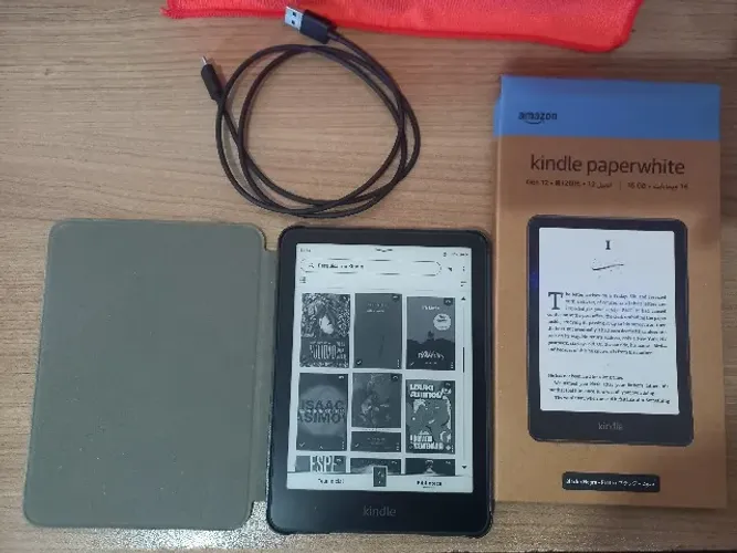 Kindle Paperwhite 12ª Geração + Capa Magnética