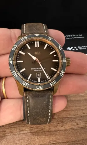 Relógio Christopher Ward C60 Pro 300 Bronze CW