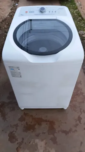 Vendo máquina de 15kg Brastemp cesto de inox