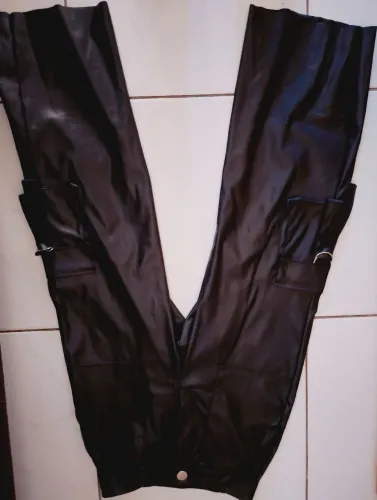 Calça cargo tecido PU