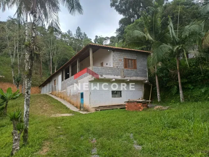 Chácara em Estrada 3 Nascente - padeiros - Juquitiba/SP