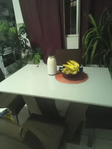 Linda mesa de vidro