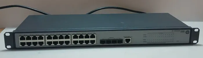 Switch HP V1910-24G modelo JE006A - Sem teste 