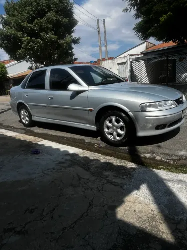 Chevrolet Vectra GL 2.2 MPFI Milenium 2001