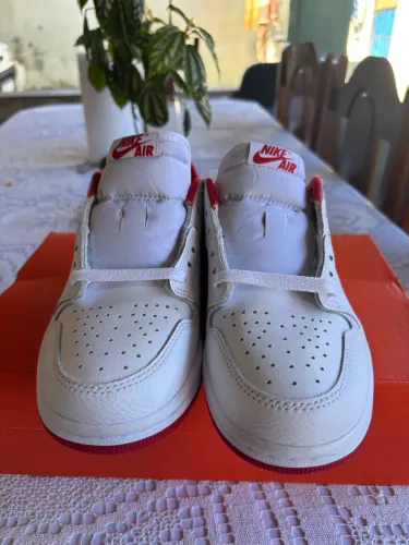 Air Jordan 1 Low