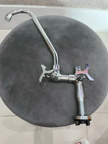 Torneira docol com saída para filtro