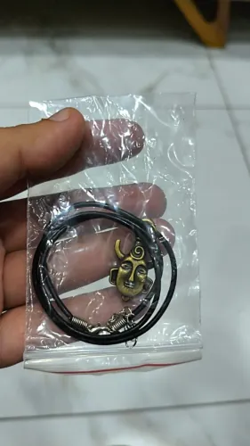 COLAR CORDÃO SERIE SOBRENATURAL - DEAN WINCHESTER