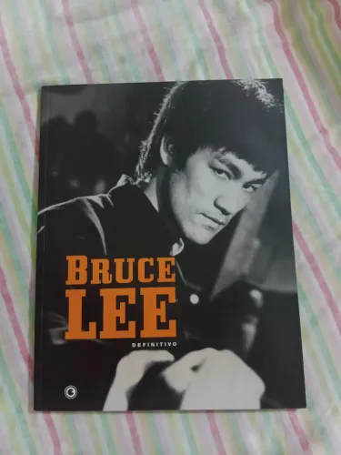 Livro Bruce Lee Definitivo Conrad
