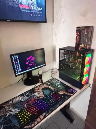 Computador Pc Completo Pronto - Xeon E5-2670 v2 | 16GB RAM | RX 550 4GB | Monitor LG