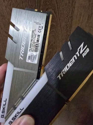 2x8g 3000mhz gskill argb