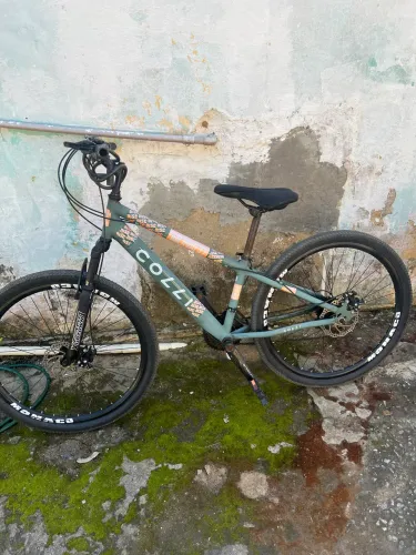 Bicicleta colzi aro 29 usada