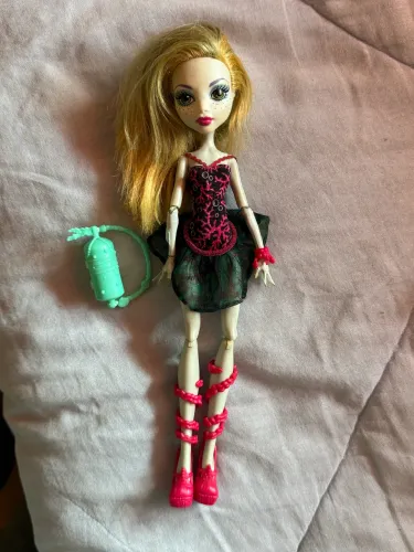 Monster High Lagoona Dance Class LEIA A DESCRIÇÃO 