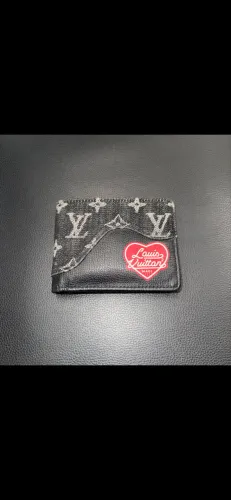 Carteira Louis Vuitton