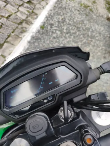 Dominar 400 na garantia