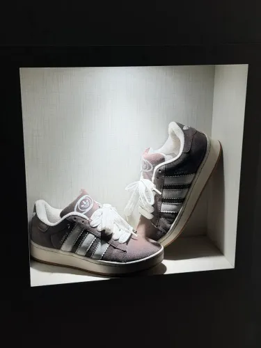 Tênis ADIDAS
