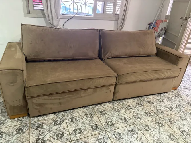 Sofá retrátil grande