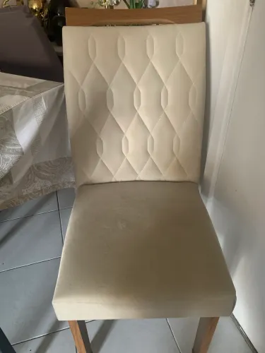 Vendo 6 cadeiras de sala de jantar