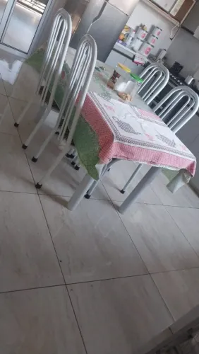 Mesa granito 4 cadeira 