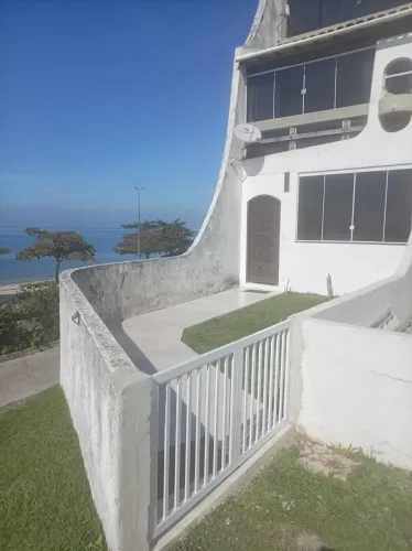Apartamento com Vista para Lagoa em Condomínio Villas Romanas - Iguaba/RJ