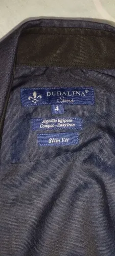 Camisa social Dudalina.