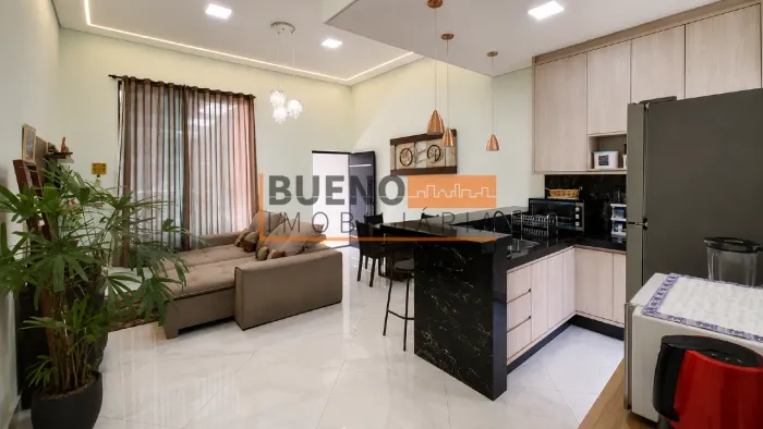 Casa para venda com 3 quartos, 1 suíte, 1 vaga, no bairro Planalto do Sol em Santa Bárbara