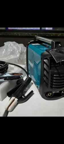 Máquina de solda 200A bivolt