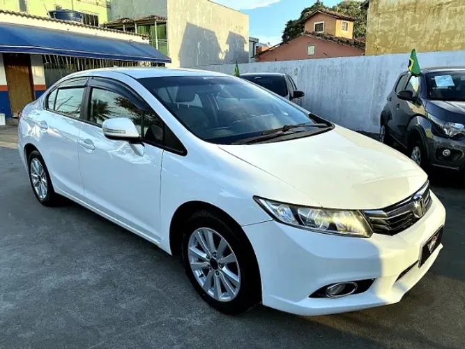 Honda Civic Sedan LXR 2.0 Flexone 16V Aut. 4P 2014