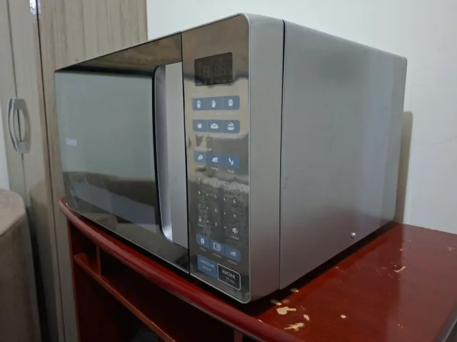 MICROONDAS CONSUL CMS45ARANA 32L ESPELHADO 