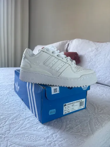 Tênis Adidas Forum bold