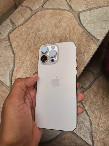 Iphone 16 pro max 256gb novo nunca aberto e sem detalhes!