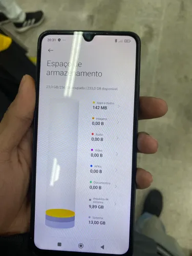 POCO C75