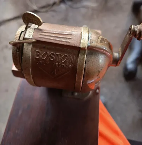 Apontador De Lápis Antigo Boston Self Feeder No. 4 Vintage