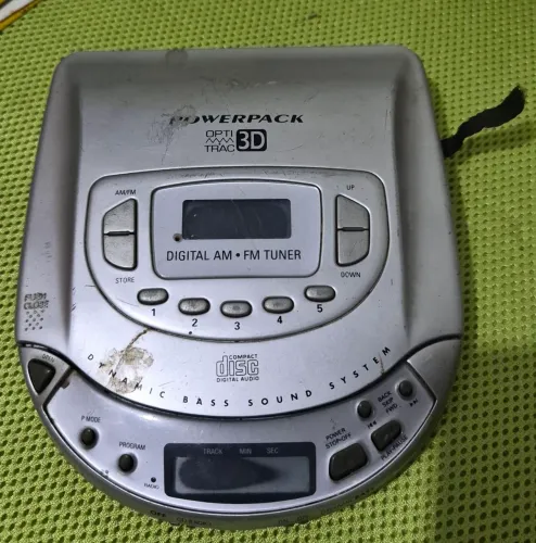 Discman - CD AM/FM (não liga)