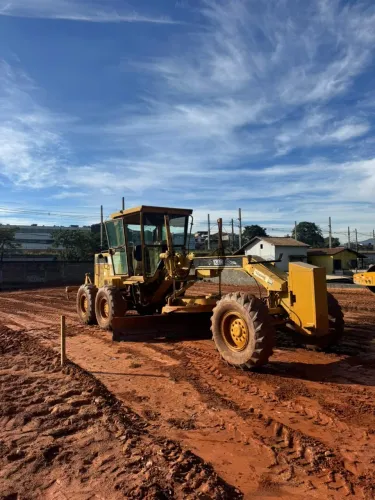 Motoniveladora Caterpillar 120H