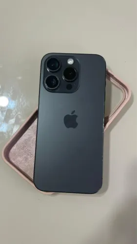 iPhone 15 pro - impecável