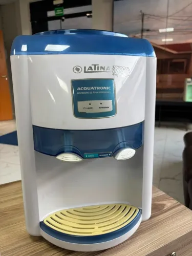 Bebedouro Latina eletronico de garrafão