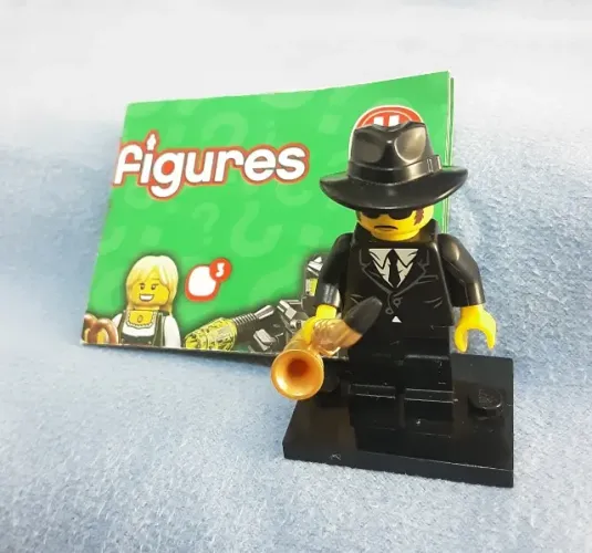 LEGO minifigura Saxophone Player, Series 11 (completo, com base, acessório e catálogo)