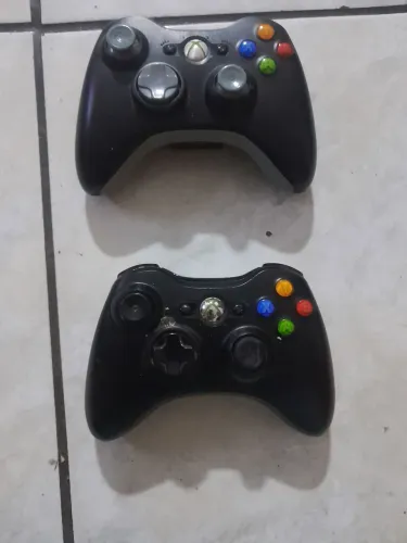 Controle de Xbox 360 original com cabo