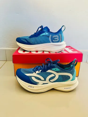 Tênis Corre Grafeno 3 azul, tam. 39