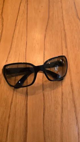 Rayban Feminino 4068