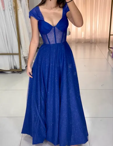 Vestido de Festa tamanho P ajustável nas costas