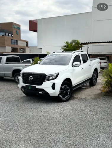Nissan Frontier SE CD 4X4 2.3 Bi-TB Diesel Aut. 2023