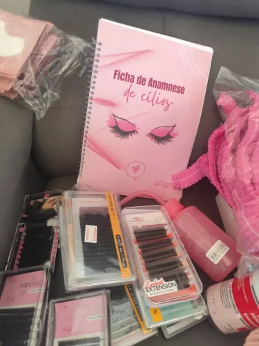 Kit alongamento de cílios e brow lamination 