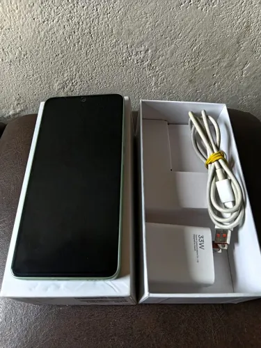 Xiaomi Redmi Note 13 